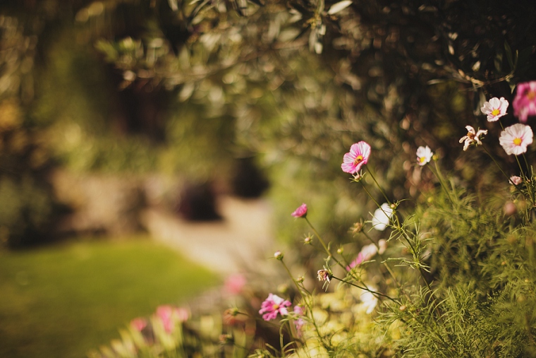 Real Wedding at Cooling Castle Barn in Kent 003