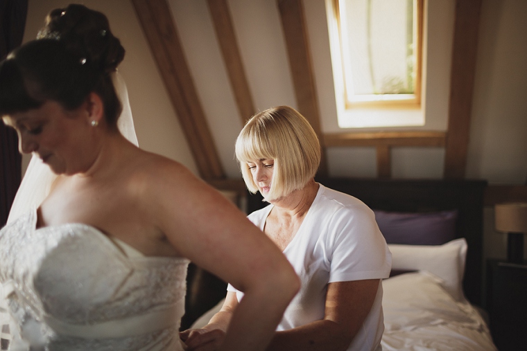 Real Wedding at Cooling Castle Barn in Kent 009