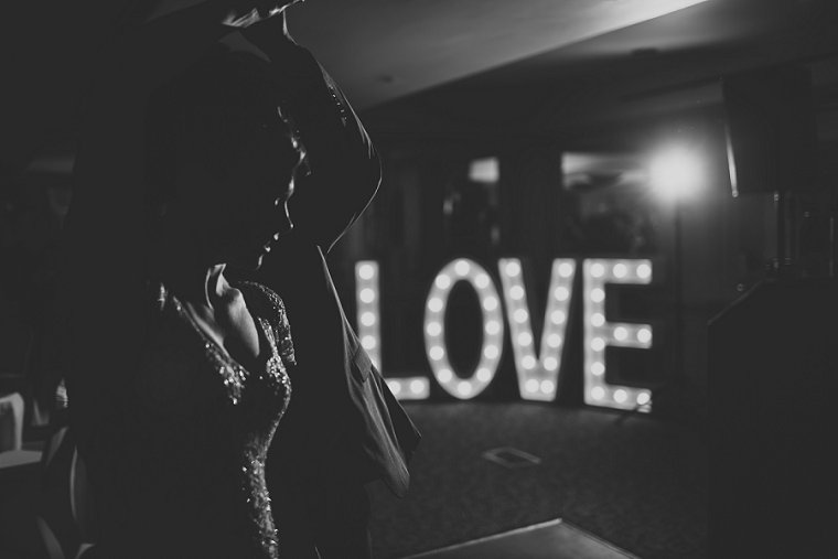 Brandshatch Place Wedding Photography 018